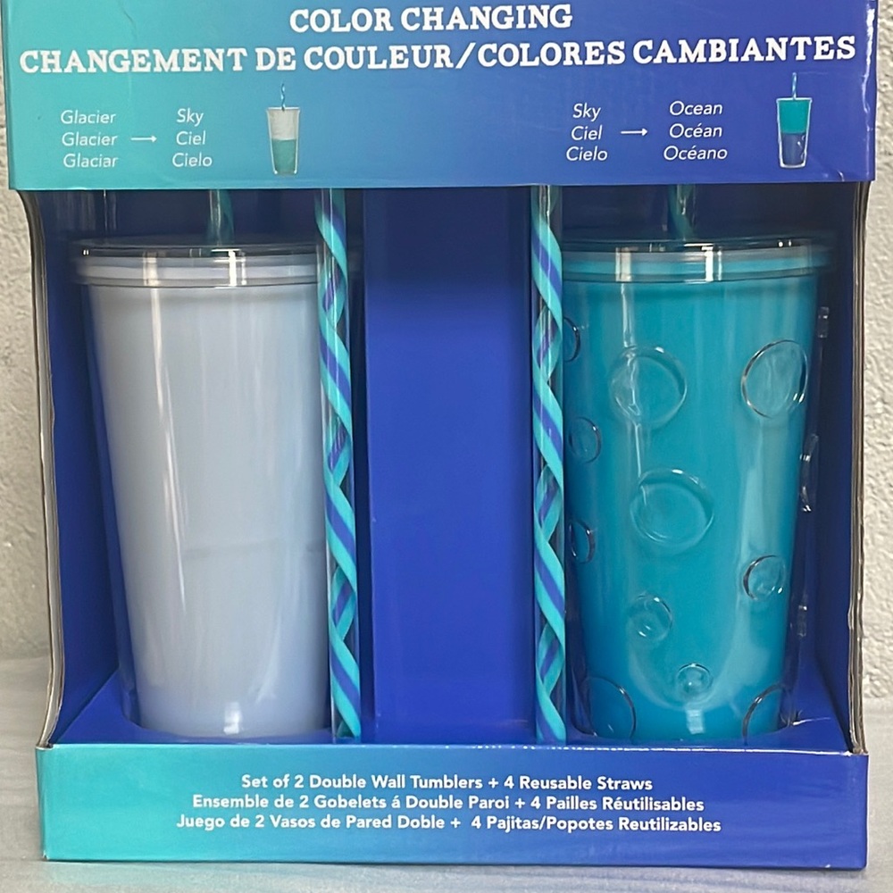 Set of 2 double wall Tumblers & 4 straws
